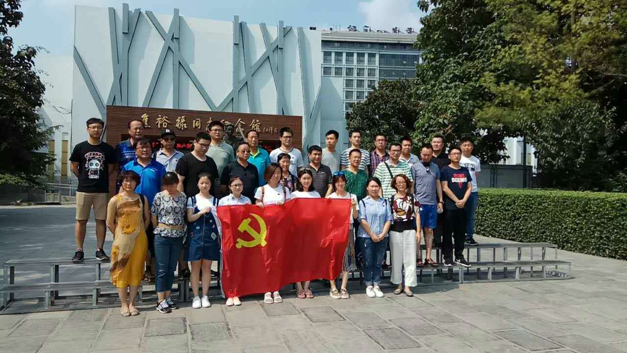 河南农大学生来体验教育中心参加社会实践活动
